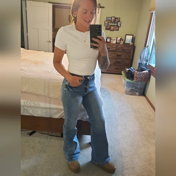 KanCan HIGH RISE WIDE LEG FLARE JEANS - Picture 4 of 7